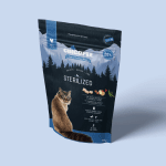 Chicopee Holistic Sterilized - пълноценна суха храна без зърно за кастрирани израснали котки над 1 г.